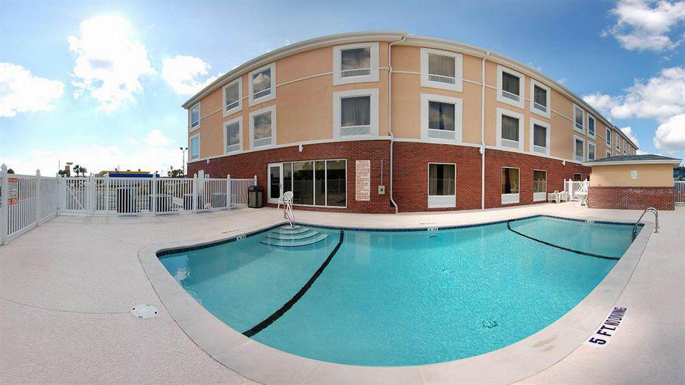 Clarion Pointe Hinesville Near Fort Stewart المظهر الخارجي الصورة